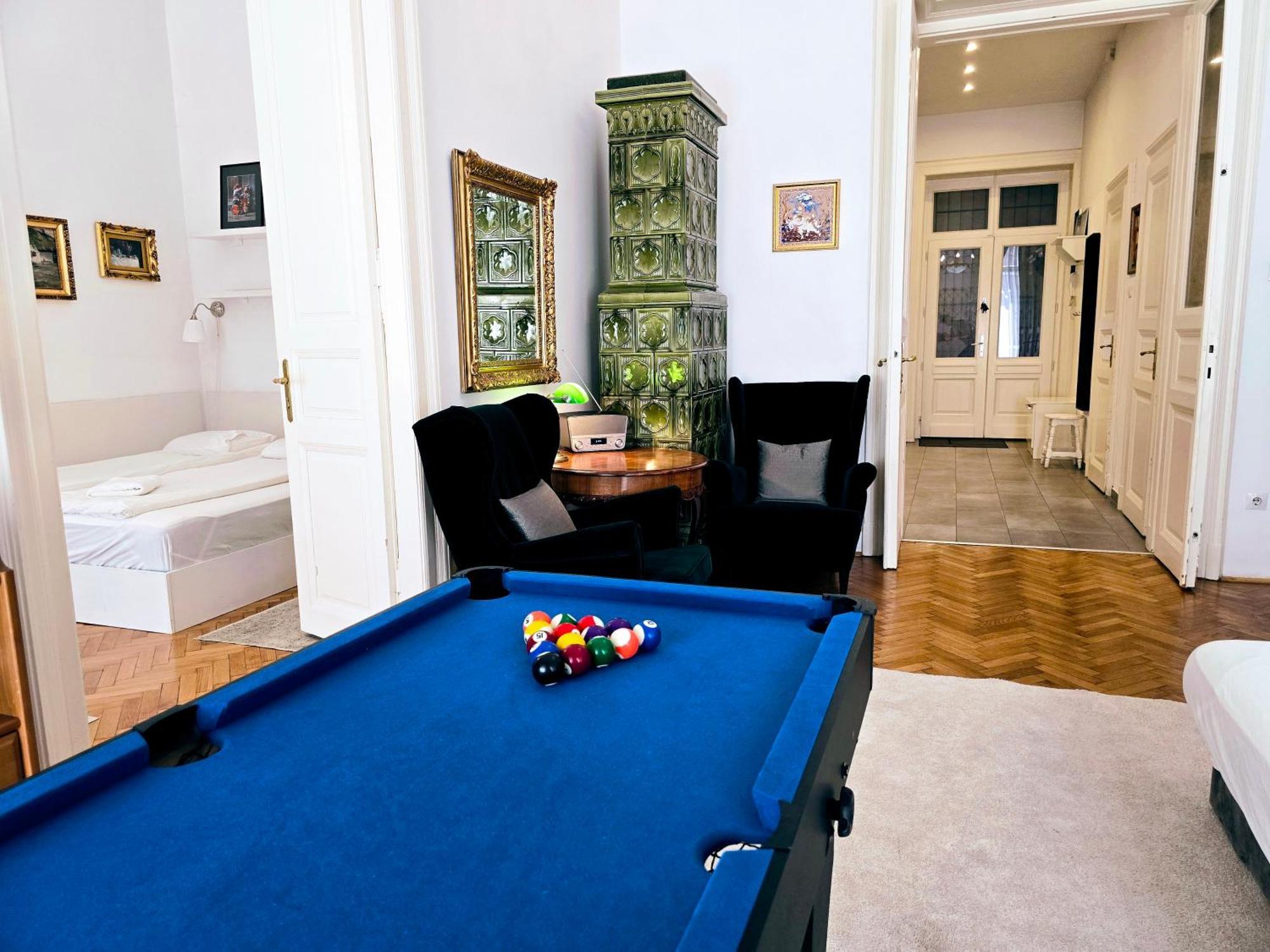 Christoph'S Central Apartment Будапеща Екстериор снимка