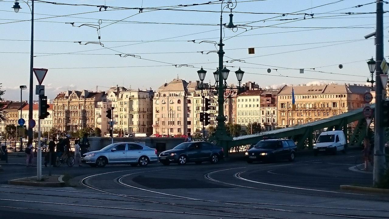 Christoph'S Central Apartment Будапеща Екстериор снимка