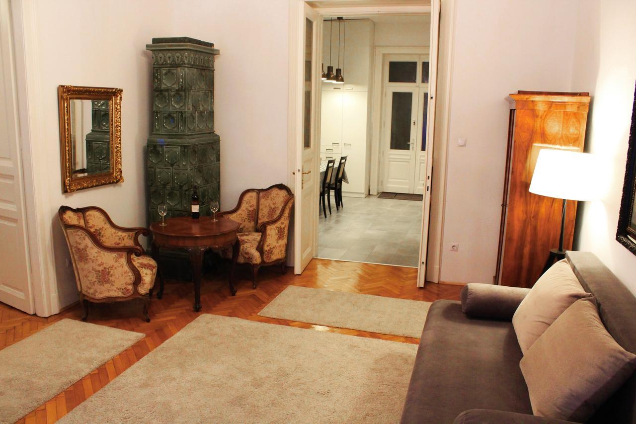 Christoph'S Central Apartment Будапеща Екстериор снимка