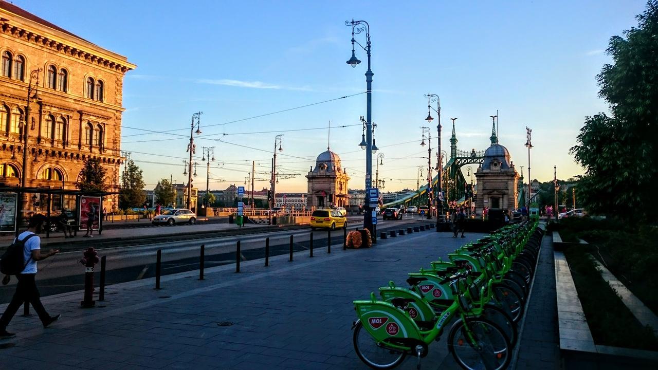 Christoph'S Central Apartment Будапеща Екстериор снимка