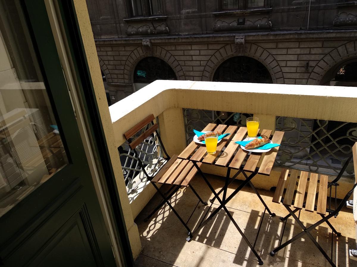 Christoph'S Central Apartment Будапеща Екстериор снимка