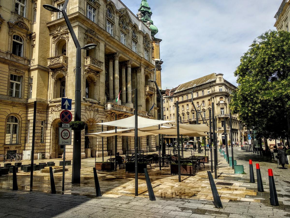 Christoph'S Central Apartment Будапеща Екстериор снимка